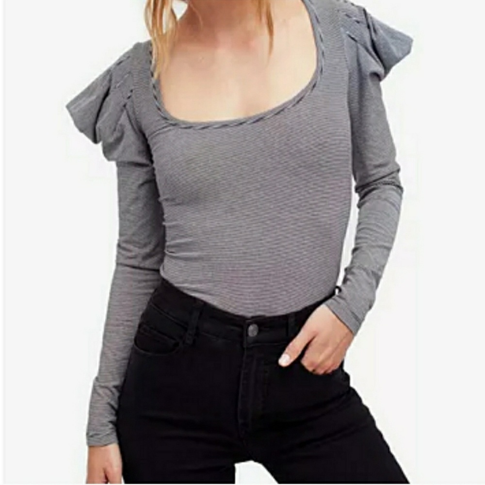 Free People Penelope puffed sleeve tee